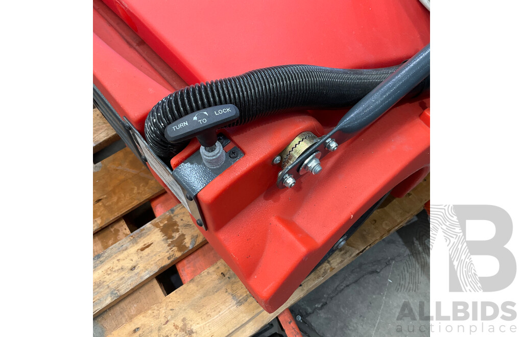 Minuteman MPV31 Wide Area Walk Behind Commercial Vacuum