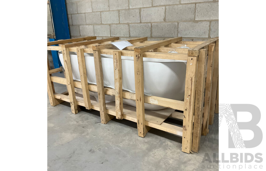 Stone Composite Bath - White (170L X 75W X 50H ) - ORP $4,000.00