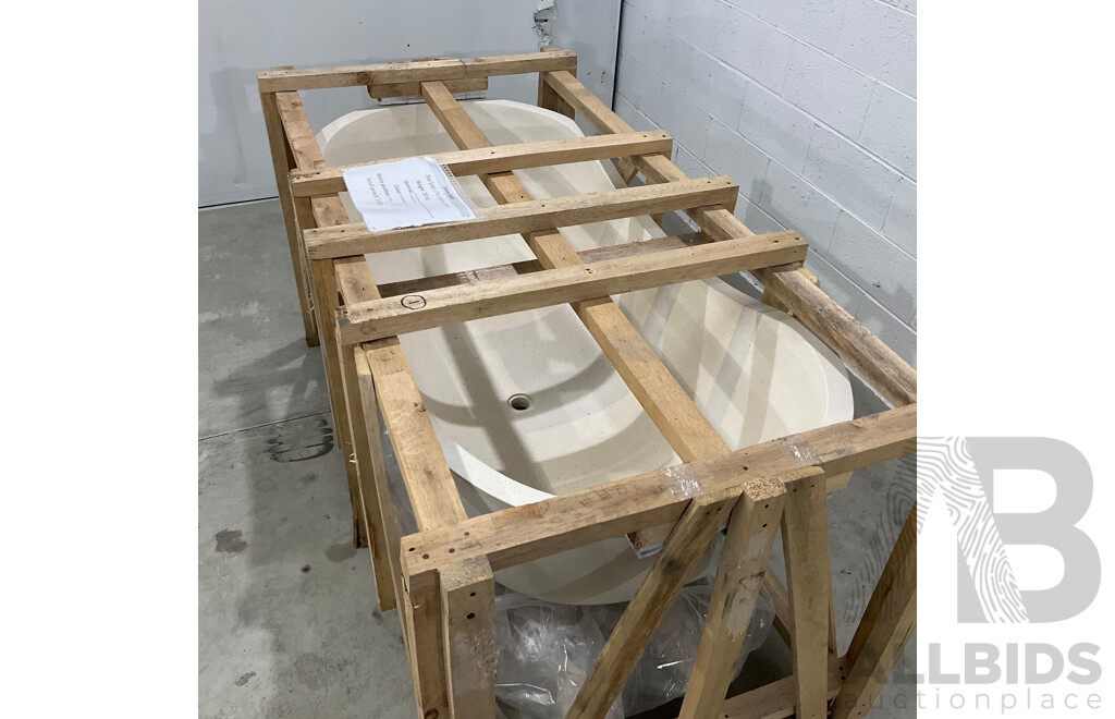 Stone Composite Bath - Limestone (170L X 80W X 50H ) - ORP $3,800.00