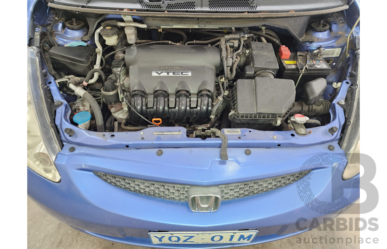 4/2006 Honda Jazz VTi UPGRADE 5d Hatchback Blue 1.5L
