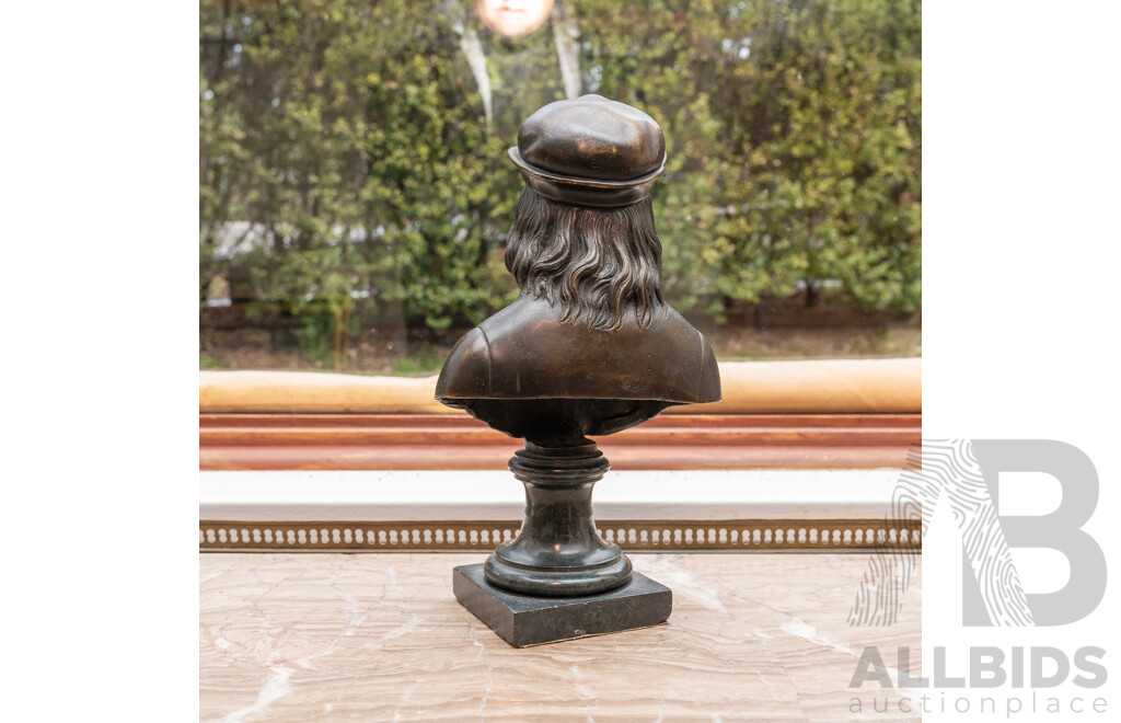 Antique 19th Century Bronze Bust of Italian Nobleman on Green Marble 