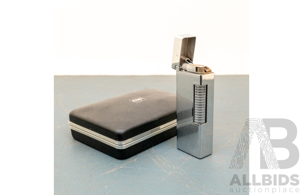 Vintage Byron Lighter in Original Box