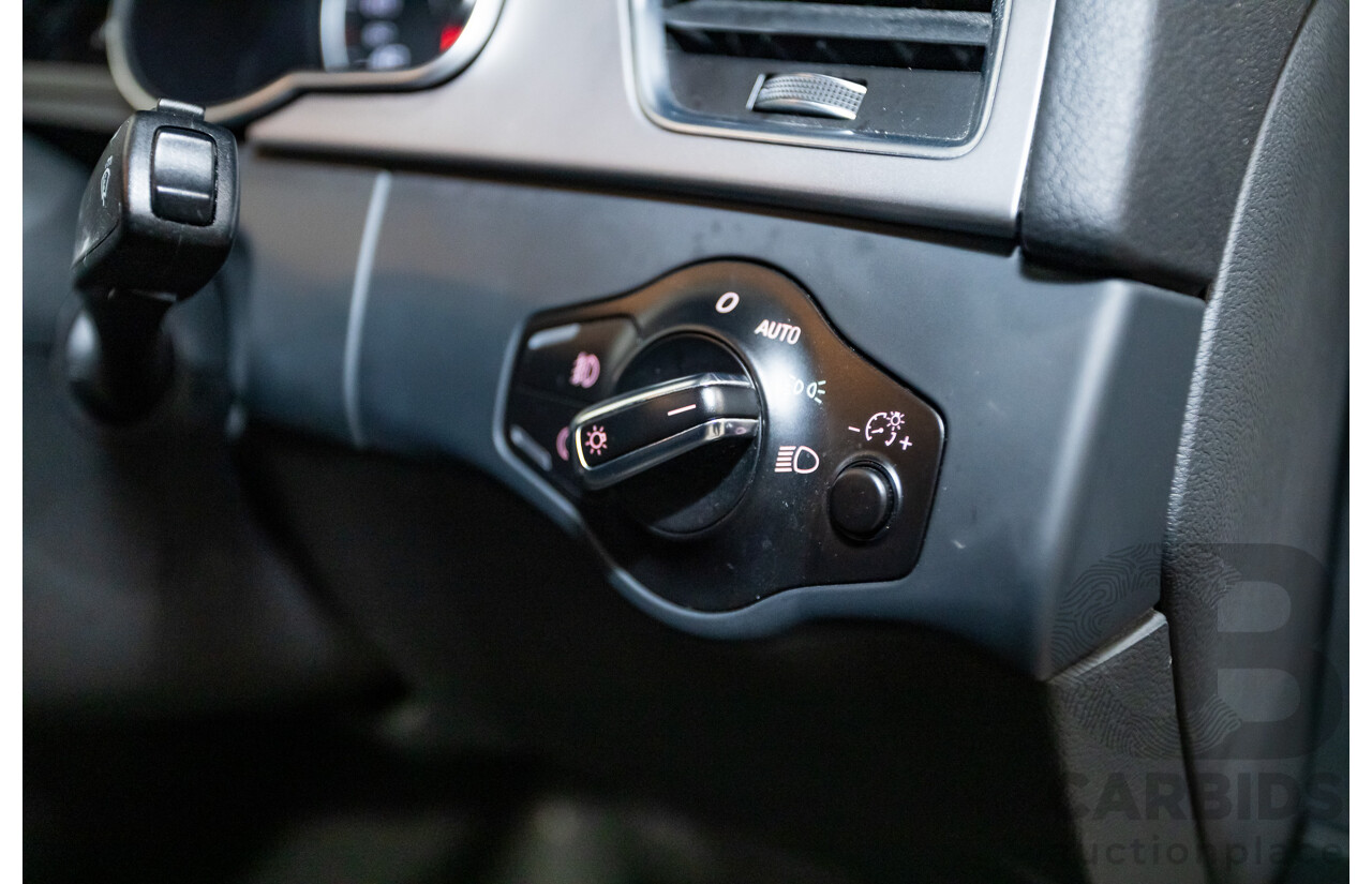 11/2013 Audi A5 Sportback 2.0 TFSI Quattro (AWD) 8T MY13 5d Ice Silver Metallic Turbo 2.0L