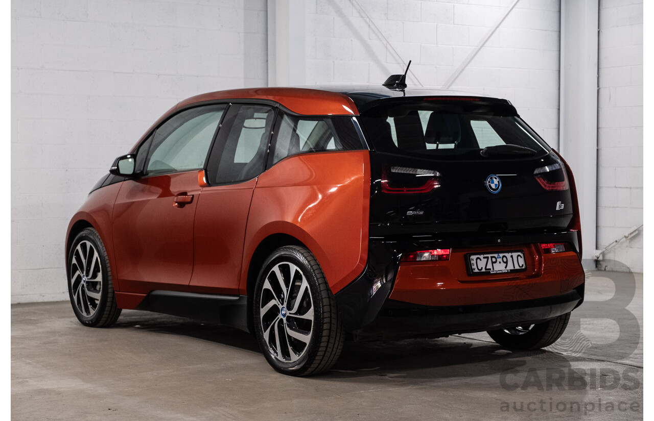 05/2015 BMW i3 REx Hybrid (RWD) IO1 4d Hatchback Solar Orange Metallic/Fluid Black 0.6L - 125kW