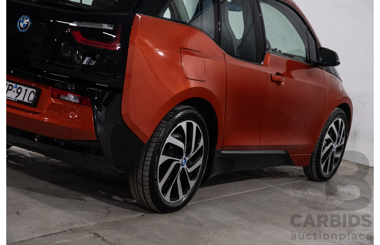 05/2015 BMW i3 REx Hybrid (RWD) IO1 4d Hatchback Solar Orange Metallic/Fluid Black 0.6L - 125kW