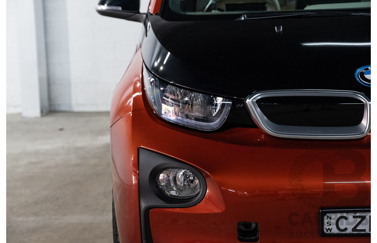 05/2015 BMW i3 REx Hybrid (RWD) IO1 4d Hatchback Solar Orange Metallic/Fluid Black 0.6L - 125kW