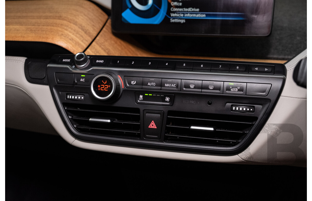 05/2015 BMW i3 REx Hybrid (RWD) IO1 4d Hatchback Solar Orange Metallic/Fluid Black 0.6L - 125kW