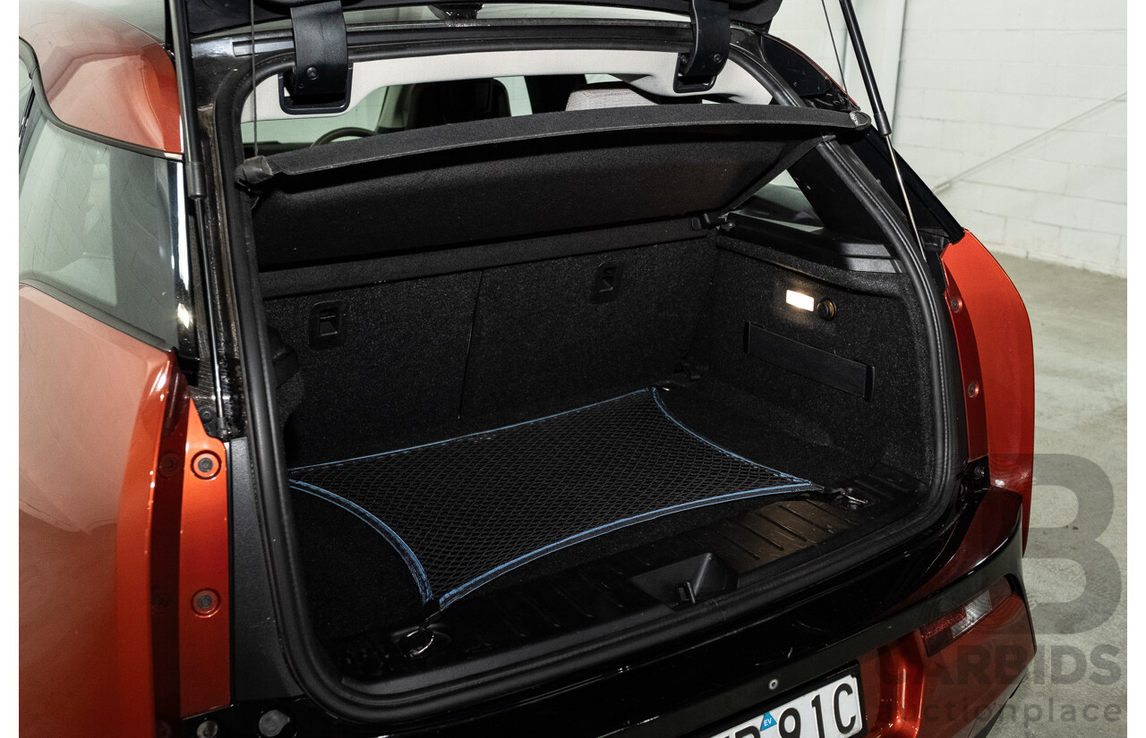 05/2015 BMW i3 REx Hybrid (RWD) IO1 4d Hatchback Solar Orange Metallic/Fluid Black 0.6L - 125kW