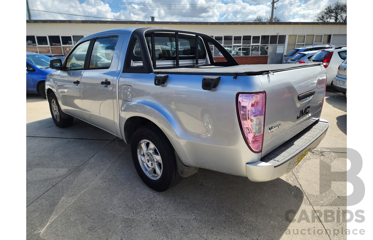 10/2016 Jmc Vigus LX (4x2)  Dual Cab Utility Silver 2.4L