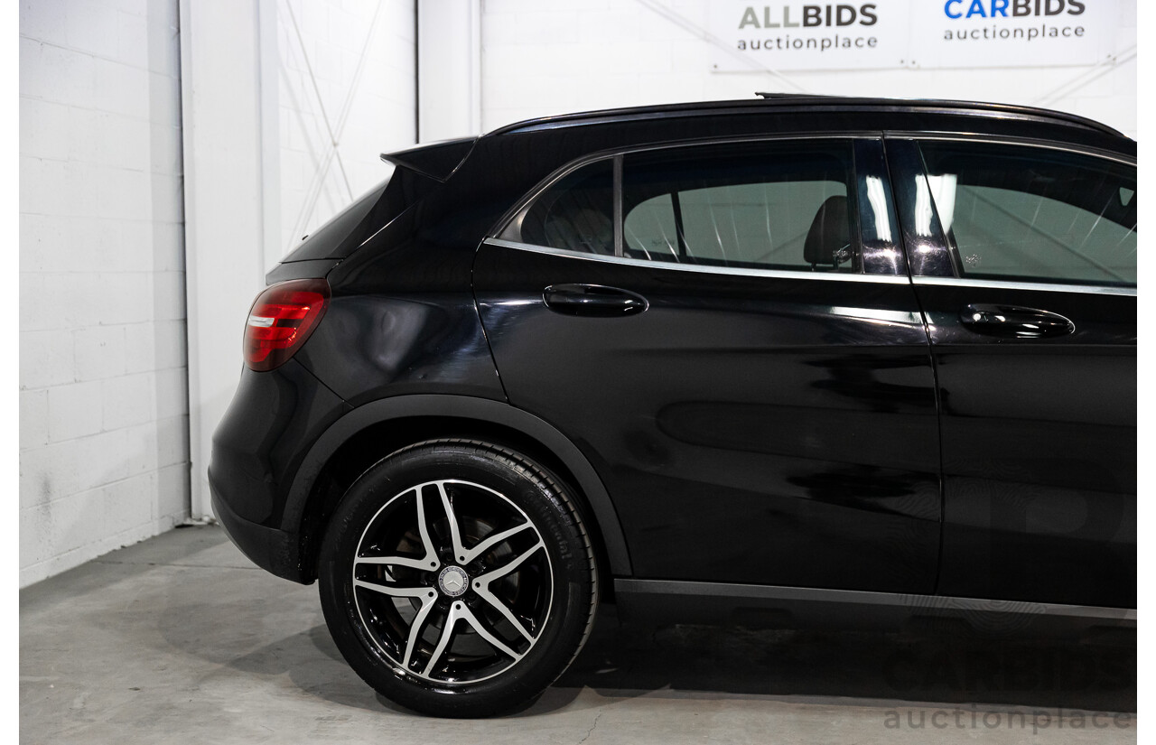 05/2017 Mercedes-Benz GLA 180 (FWD) X156 MY17.5 4d Wagon Cosmos Black Turbo 1.6L