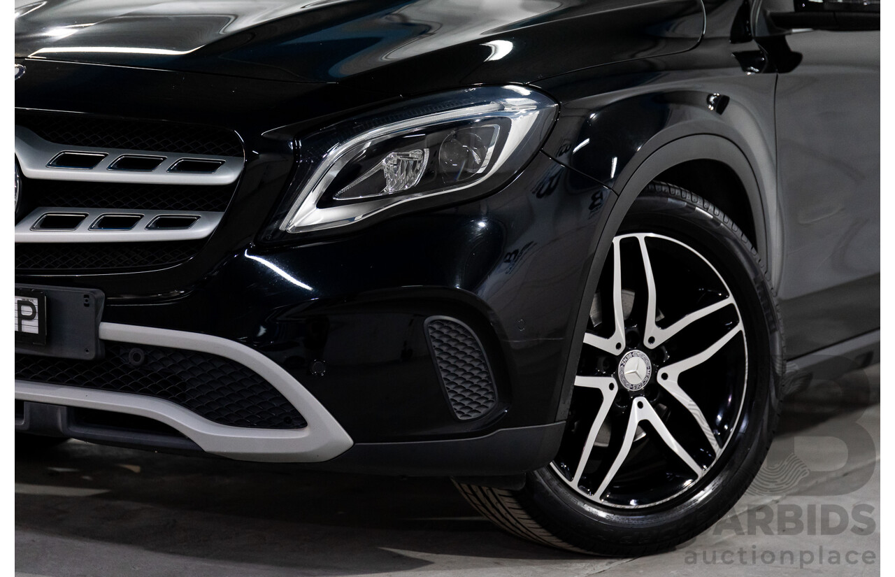 05/2017 Mercedes-Benz GLA 180 (FWD) X156 MY17.5 4d Wagon Cosmos Black Turbo 1.6L