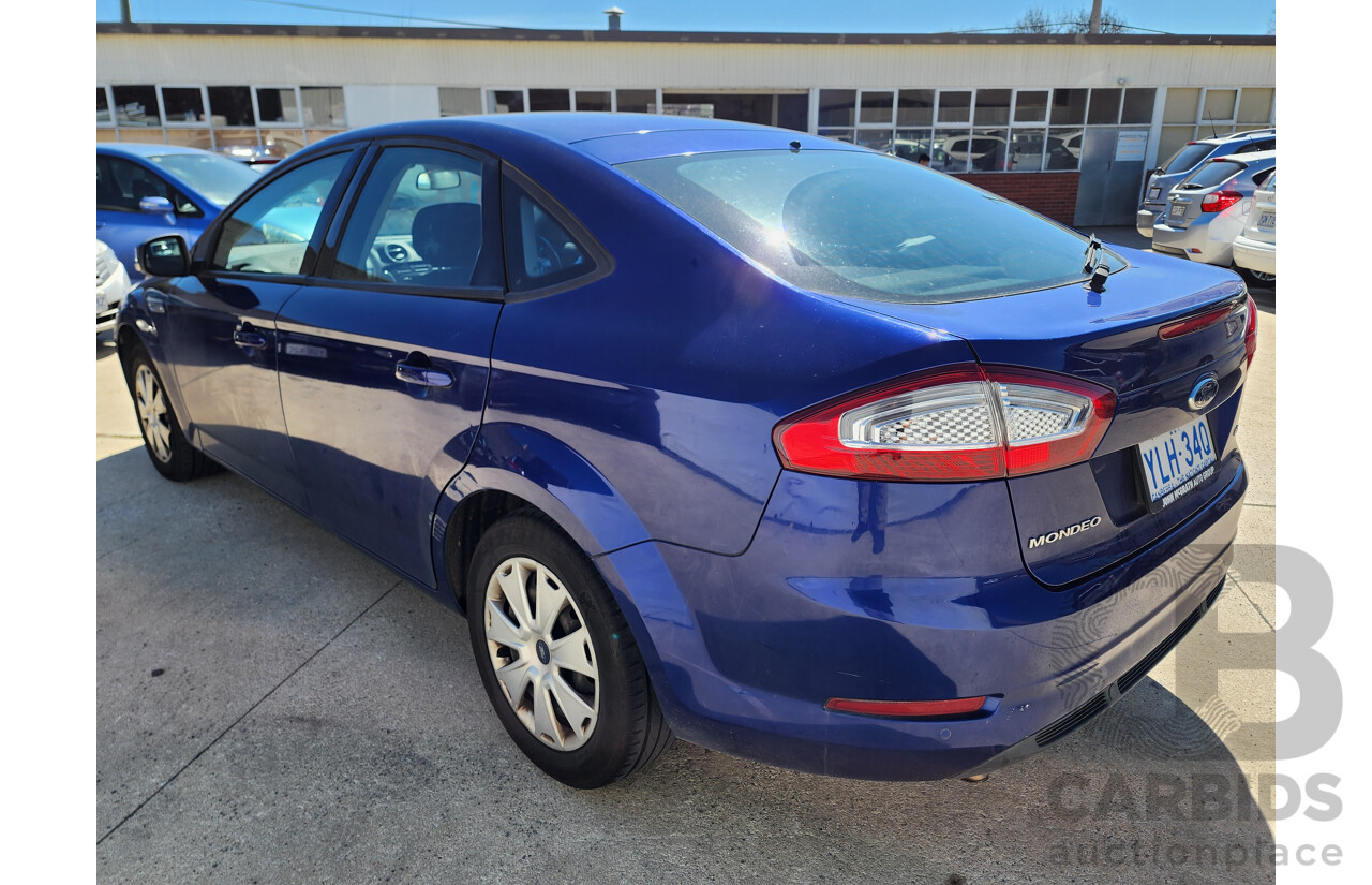 10/2014 Ford Mondeo LX MC 5d Hatchback Blue 2.3L