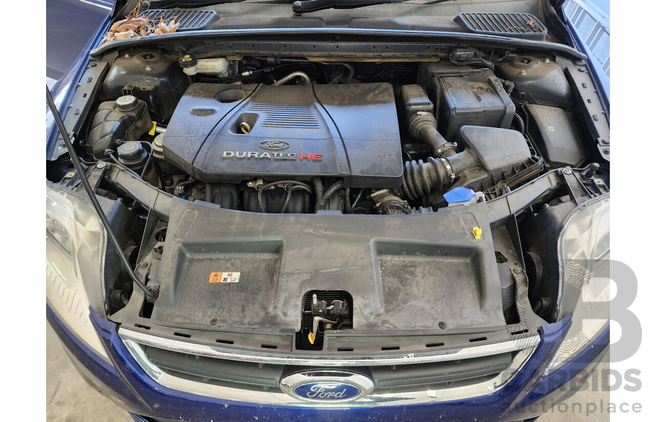 10/2014 Ford Mondeo LX MC 5d Hatchback Blue 2.3L