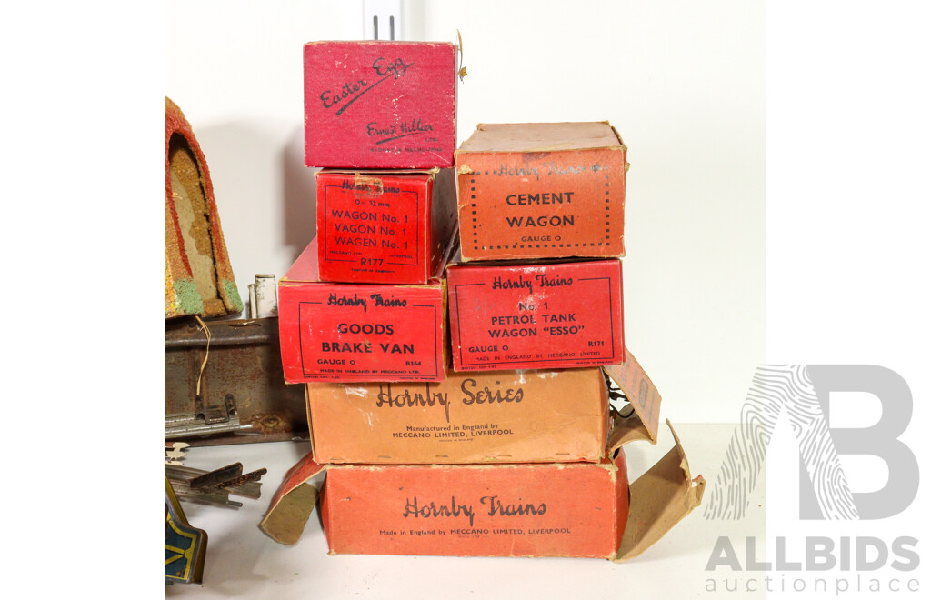 Collection of Vintage Hornby O Gauge Railway Rolling Stock, Scenery Items, Some Boxed