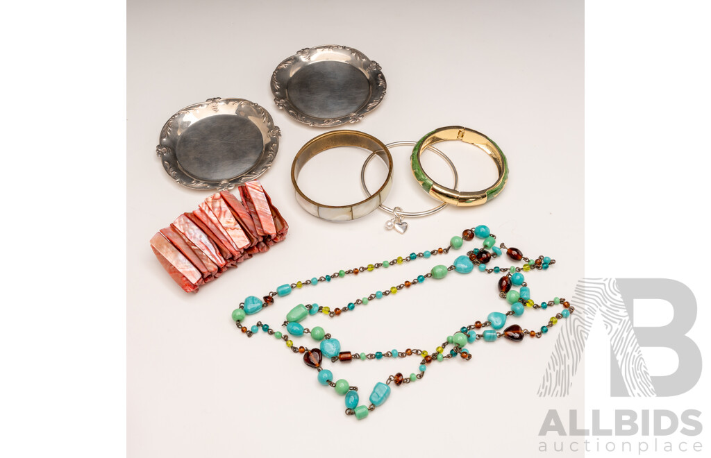 Collection of Vintage Jewellery in Trinket Box, Incl. Turquoise/coral Bracelet & Cloisonné Butterfly Brooch