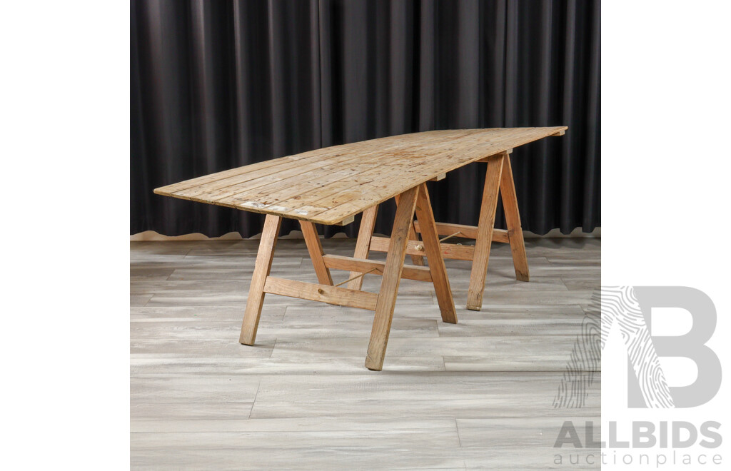 Vintage Rustic Plank Top Tressle Table