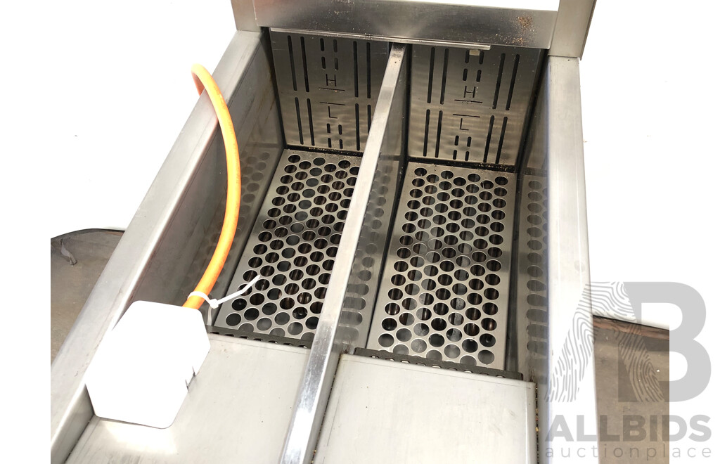 Austheat Stainless Steel 450mm Twin Pan Electric Deep Fryer