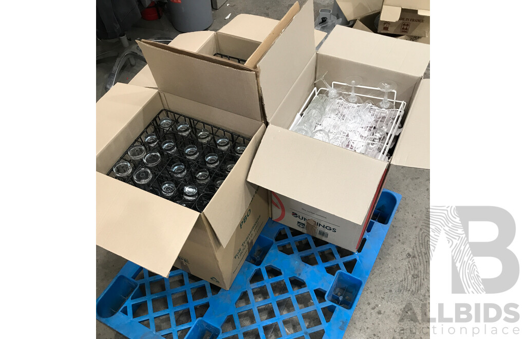 Bulk Lot of Assorted Glassware & Drinkware