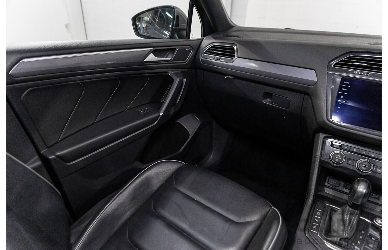 02/2020 Volkswagen Tiguan Highline Allspace R-Line Package 162 TSI (AWD) 5NA MY20 4d Wagon Platinum Grey Metallic Turbo 2.0L - 7 Seater