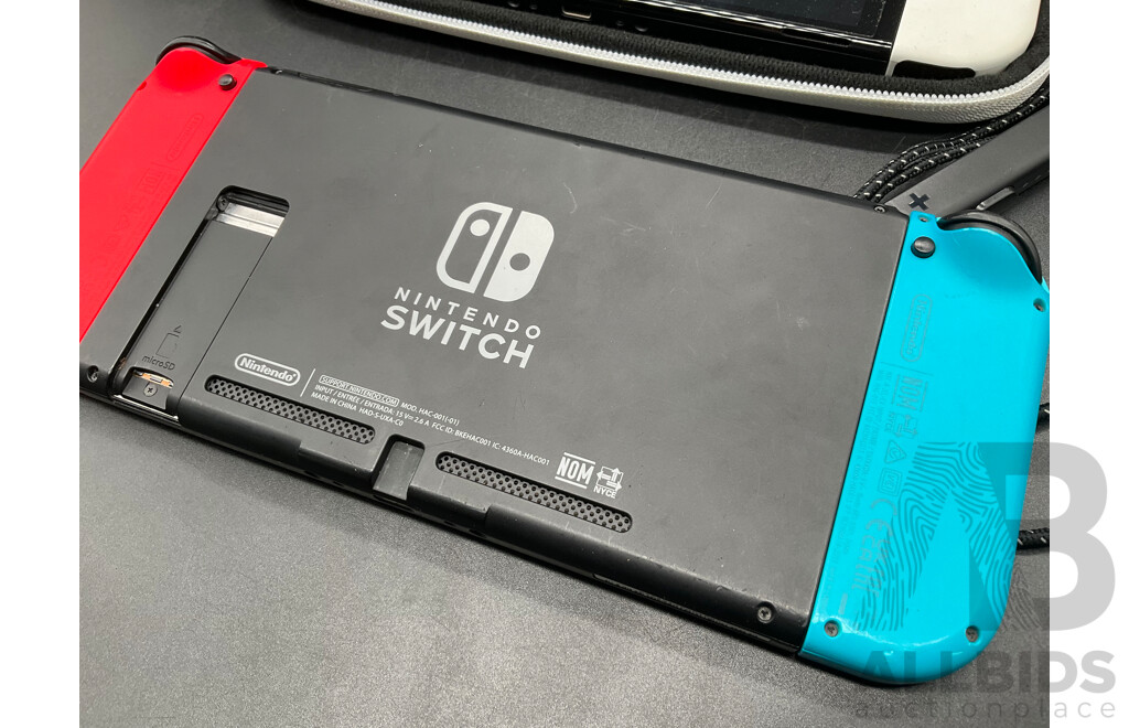 NINTENDO SWITCH - Locked to Previous Owners - Lot of 2