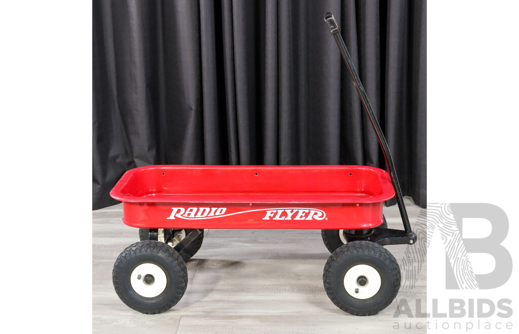 Metal Radio Flyer Pull Cart