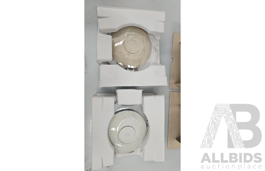 Ubiquiti UniFi (UAP-AC-LITE) Access Point - Lot of 2