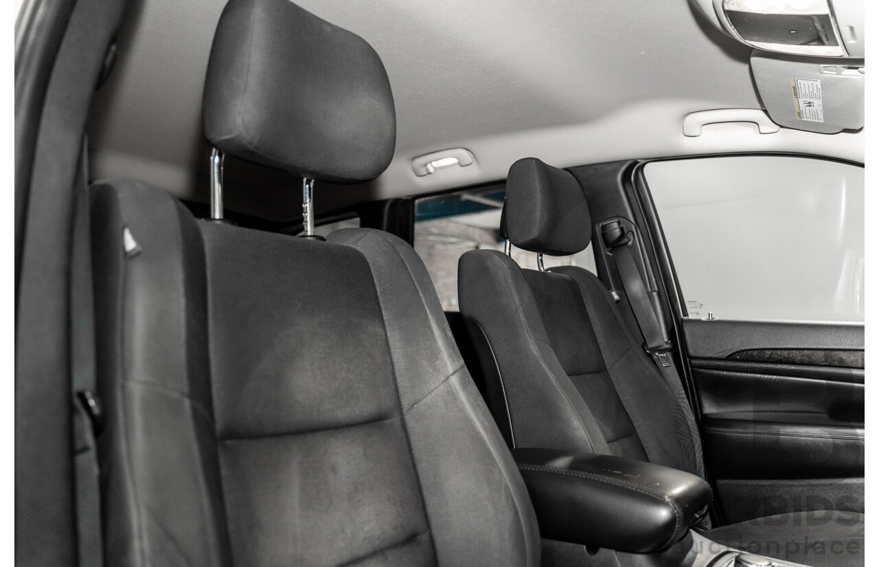 3/2012 Jeep Grand Cherokee Laredo (4x4) WK MY12 4d Wagon White Gold V6 3.6L