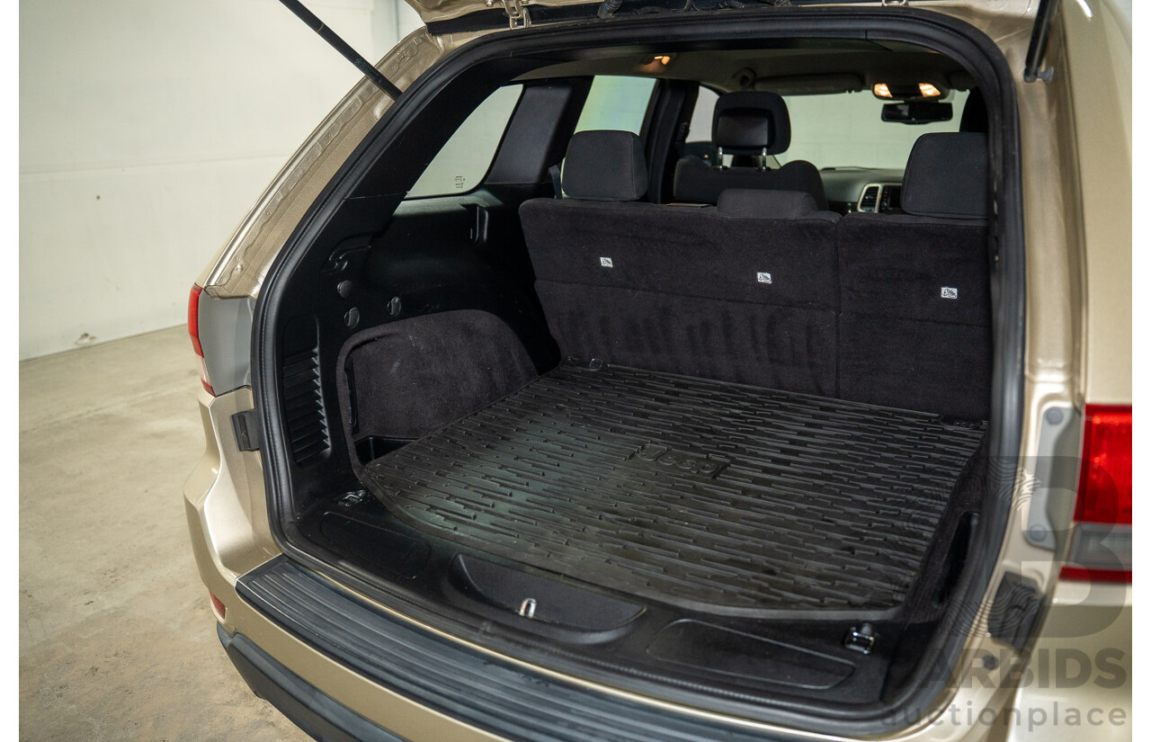 3/2012 Jeep Grand Cherokee Laredo (4x4) WK MY12 4d Wagon White Gold V6 3.6L