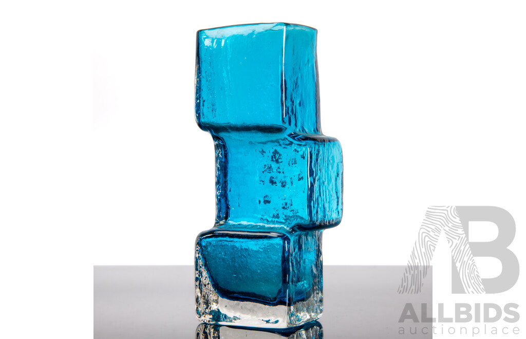 Mid Century Drunken Bricklayer Vase by Geoffrey Baxter for Whitefriars in Kingfisher Blue