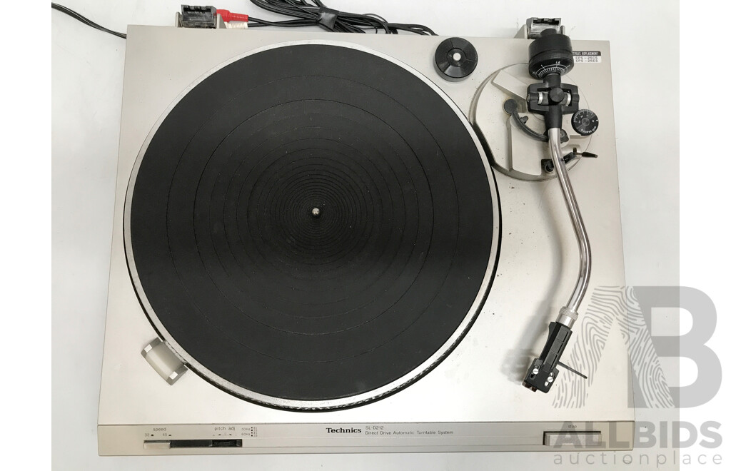 Technics (SL-D212) Direct Drive Automatic Turnable System