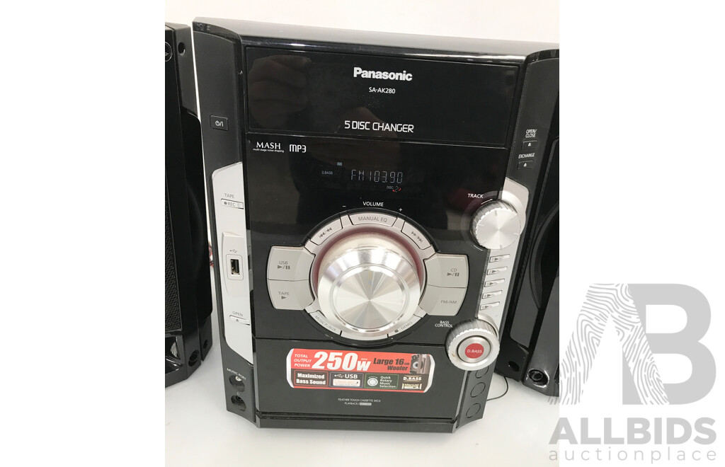 Panasonic (SA-AK280) Bookshelf Radio System with Speakers