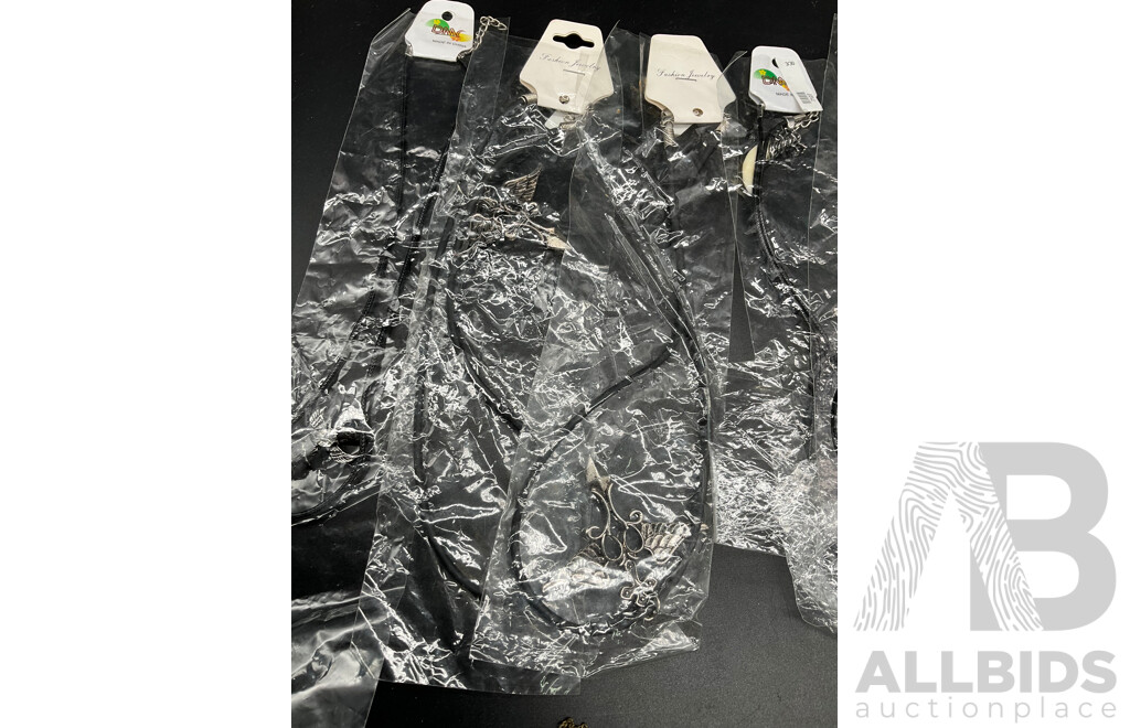 Assorted Costume Jewellery - Lot of 26