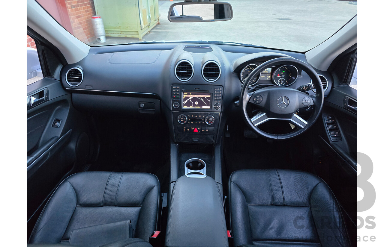 03/2011 Mercedes Benz ML350 CDI AMG Sports (4x4) 164 MY11 4d Wagon Iridium Silver Metallic Turbo Diesel V6 3.0L