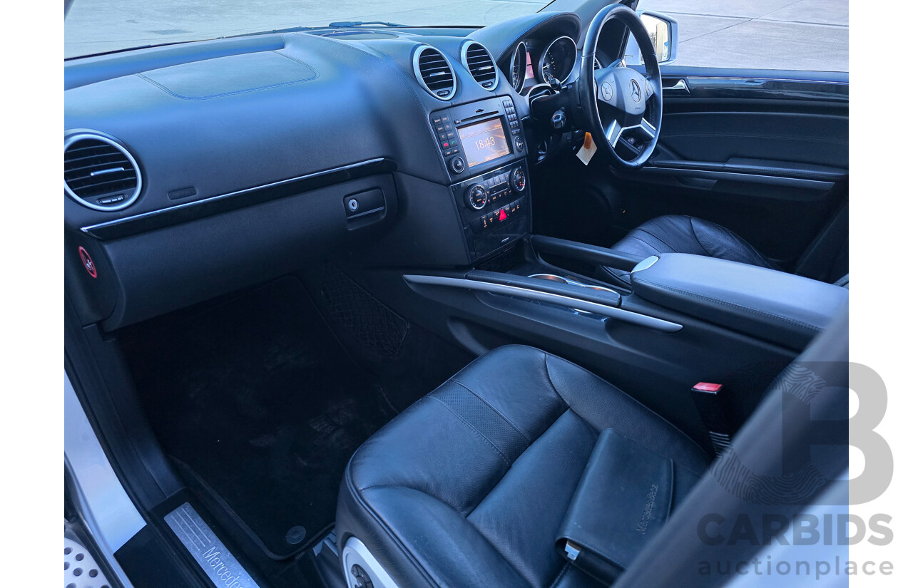 03/2011 Mercedes Benz ML350 CDI AMG Sports (4x4) 164 MY11 4d Wagon Iridium Silver Metallic Turbo Diesel V6 3.0L