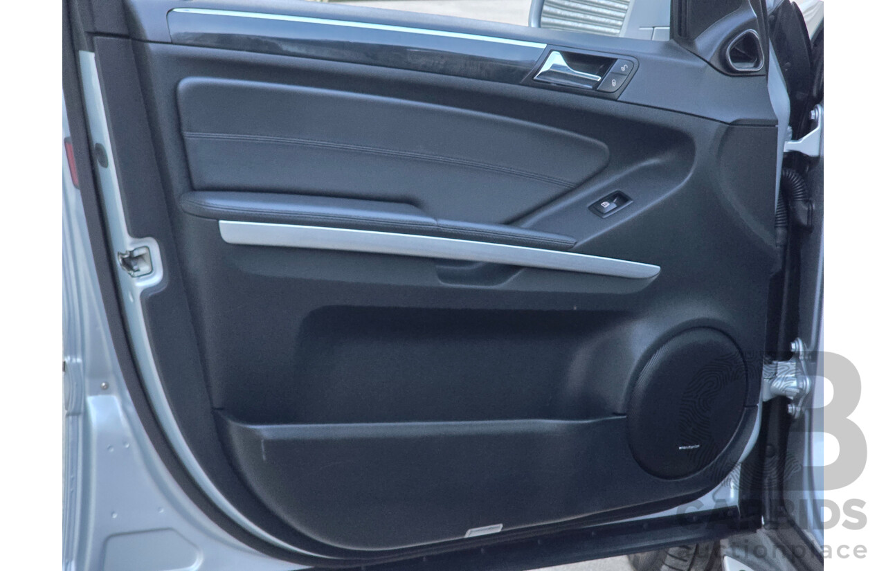 03/2011 Mercedes Benz ML350 CDI AMG Sports (4x4) 164 MY11 4d Wagon Iridium Silver Metallic Turbo Diesel V6 3.0L