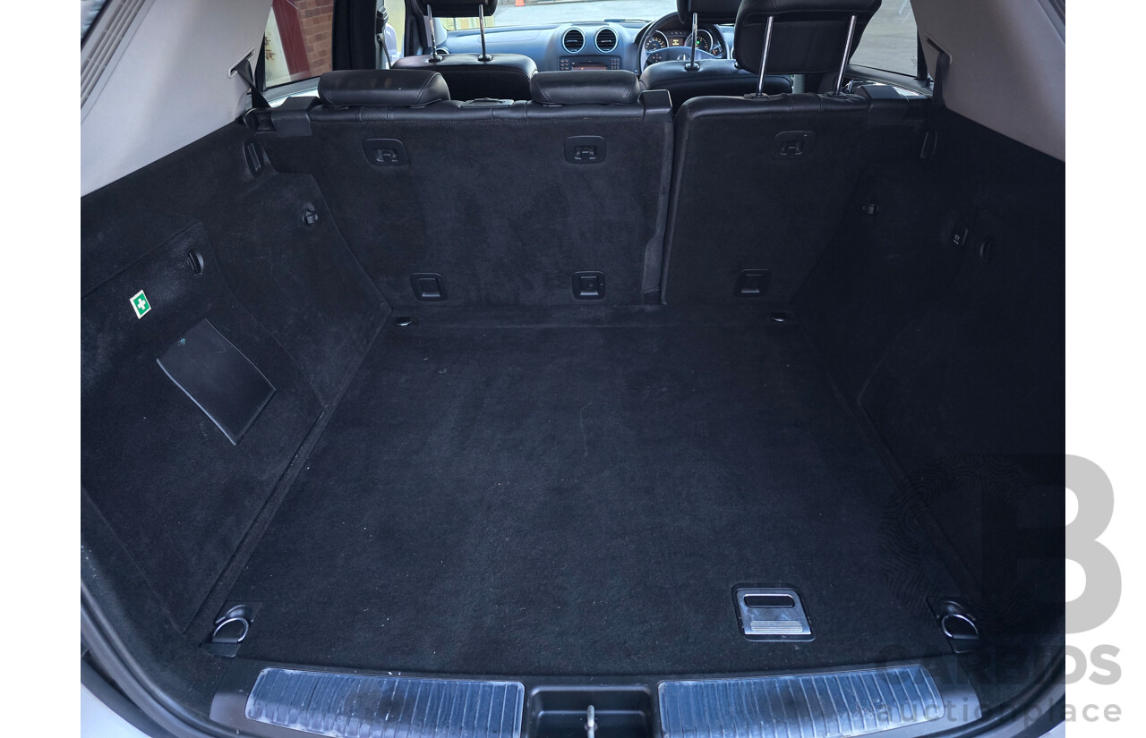 03/2011 Mercedes Benz ML350 CDI AMG Sports (4x4) 164 MY11 4d Wagon Iridium Silver Metallic Turbo Diesel V6 3.0L