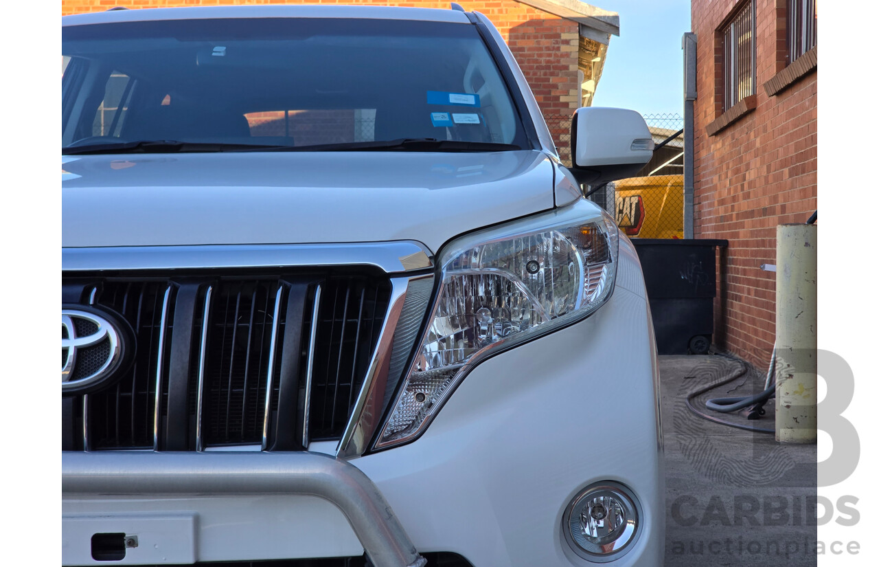 6/2016 Toyota Landcruiser Prado GXL (4x4) GDJ150R MY16 4d Wagon Glacier White Turbo Diesel 2.8L - 7 Seater