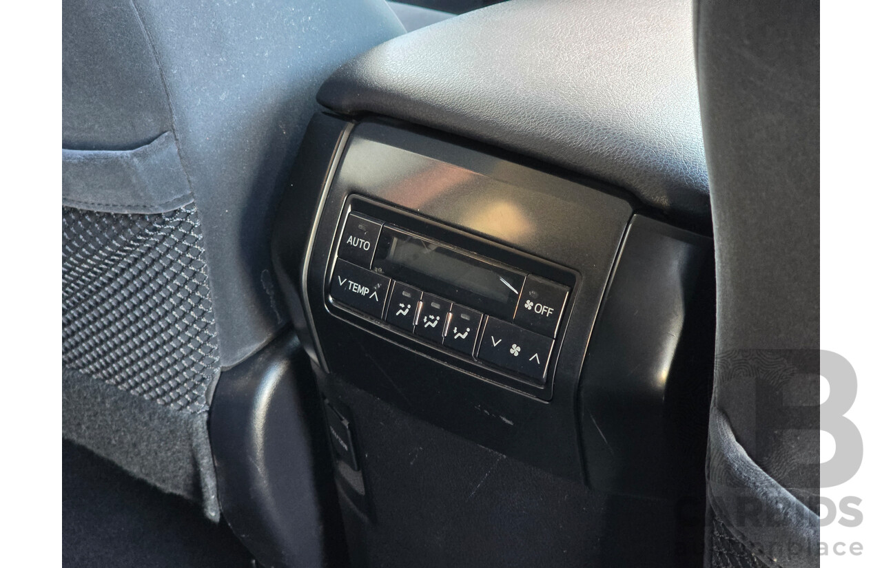 6/2016 Toyota Landcruiser Prado GXL (4x4) GDJ150R MY16 4d Wagon Glacier White Turbo Diesel 2.8L - 7 Seater