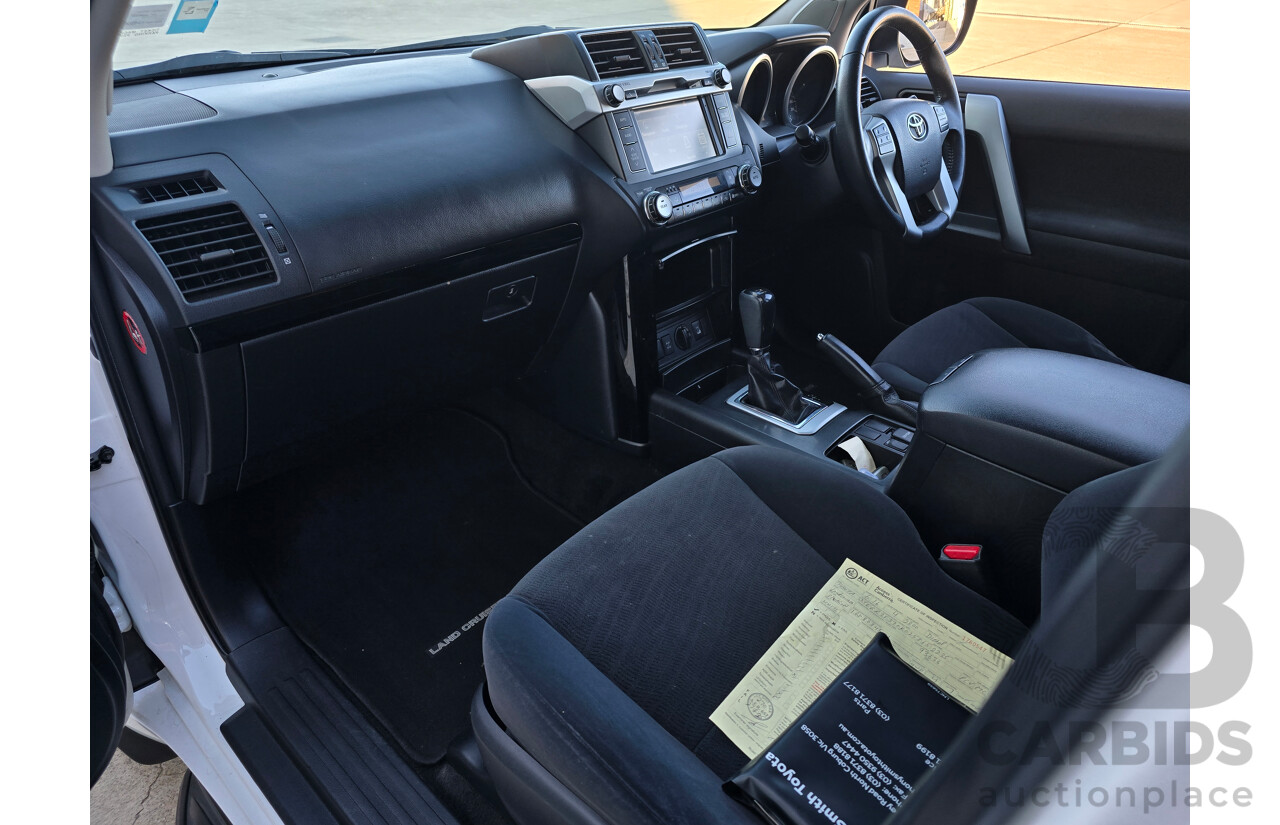 6/2016 Toyota Landcruiser Prado GXL (4x4) GDJ150R MY16 4d Wagon Glacier White Turbo Diesel 2.8L - 7 Seater