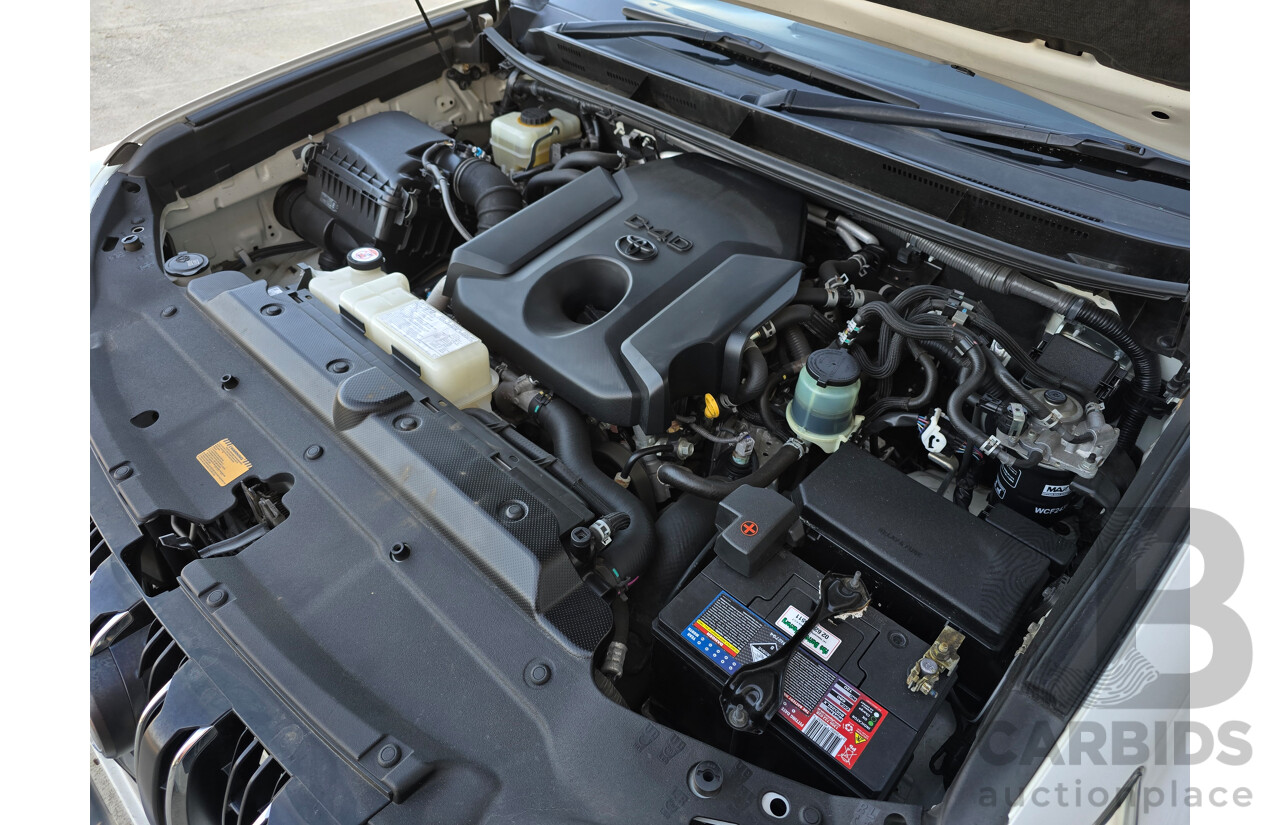 6/2016 Toyota Landcruiser Prado GXL (4x4) GDJ150R MY16 4d Wagon Glacier White Turbo Diesel 2.8L - 7 Seater