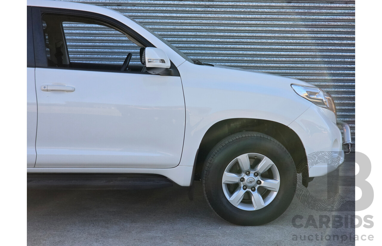 6/2016 Toyota Landcruiser Prado GXL (4x4) GDJ150R MY16 4d Wagon Glacier White Turbo Diesel 2.8L - 7 Seater