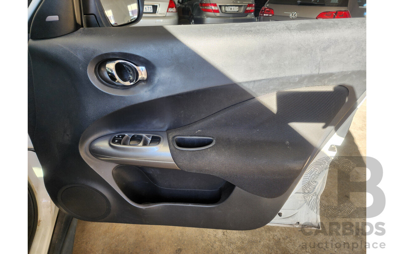 3/2015 Nissan Juke Ti-S (awd) F15 SERIES 2 4d Wagon White 1.6L