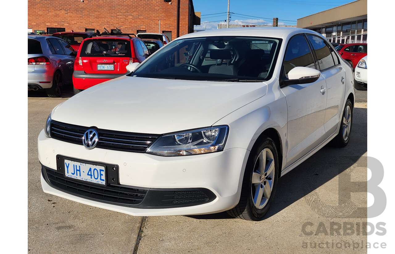7/2012 Volkswagen Jetta 103 TDI Comfortline 1KM MY12 4d Sedan White 2.0L