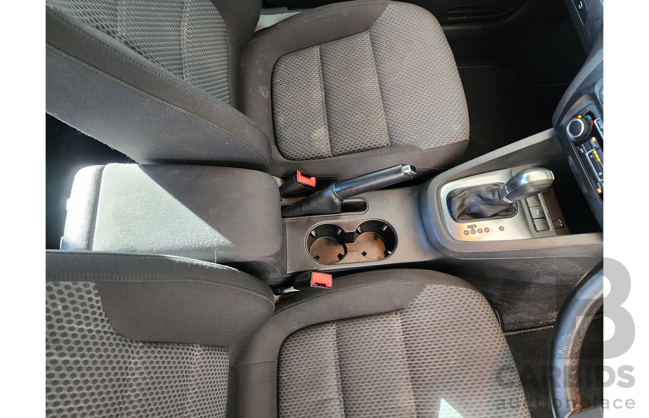 7/2012 Volkswagen Jetta 103 TDI Comfortline 1KM MY12 4d Sedan White 2.0L