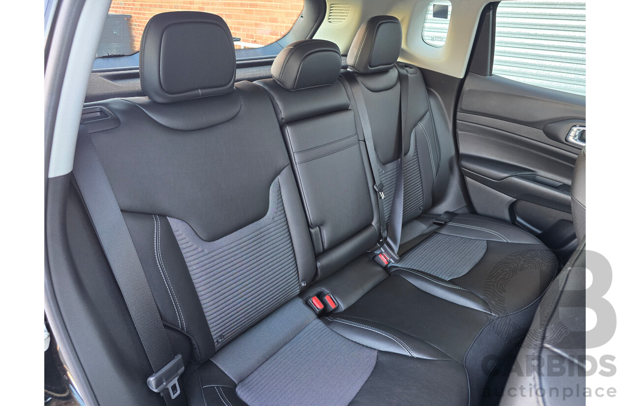 02/2024 Jeep Compass Limited e-Hybrid MY24 MV 4d Wagon Solid Black Turbo 1.5L - 15kw Hybrid