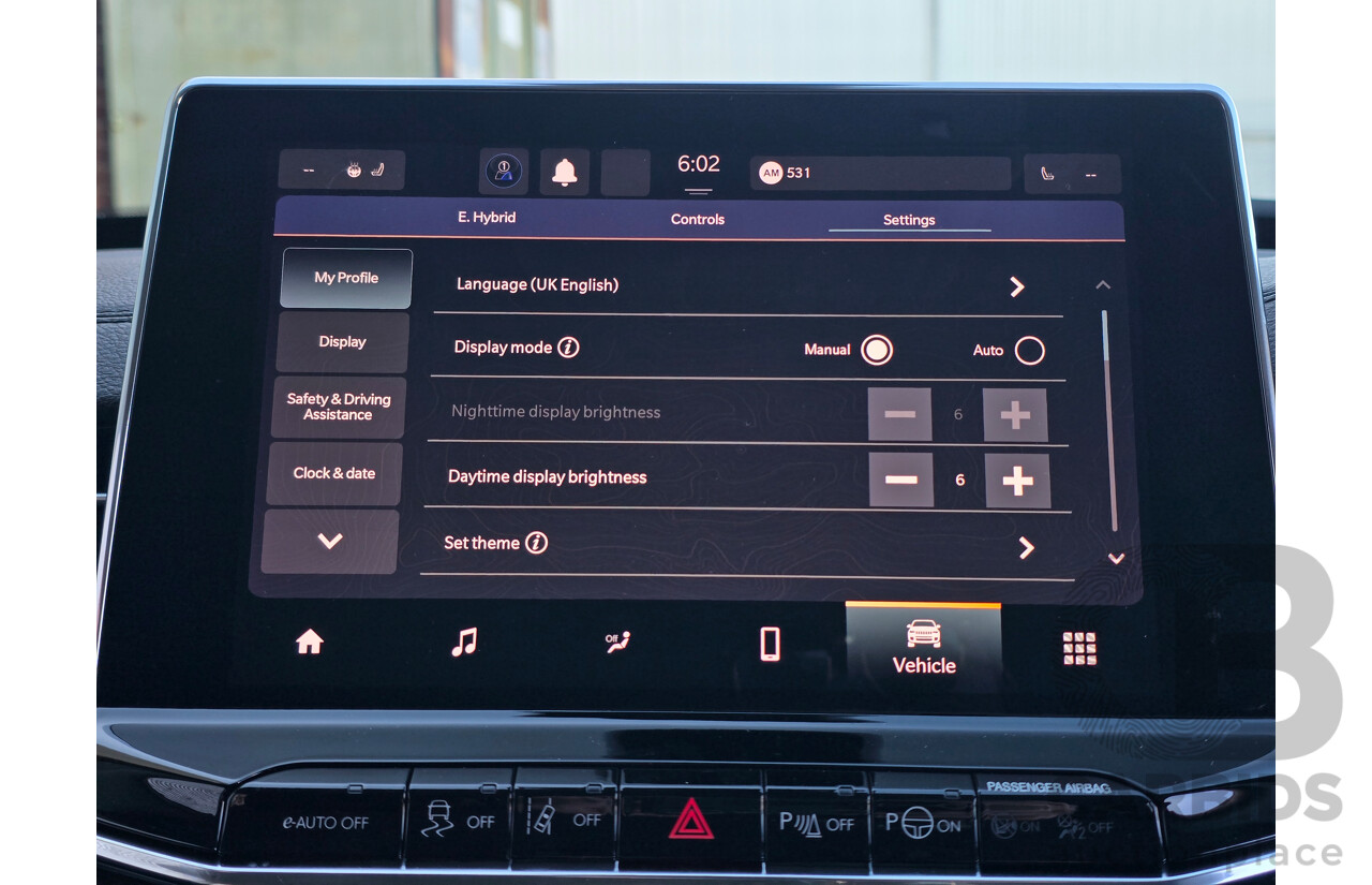 02/2024 Jeep Compass Limited e-Hybrid MY24 MV 4d Wagon Solid Black Turbo 1.5L - 15kw Hybrid