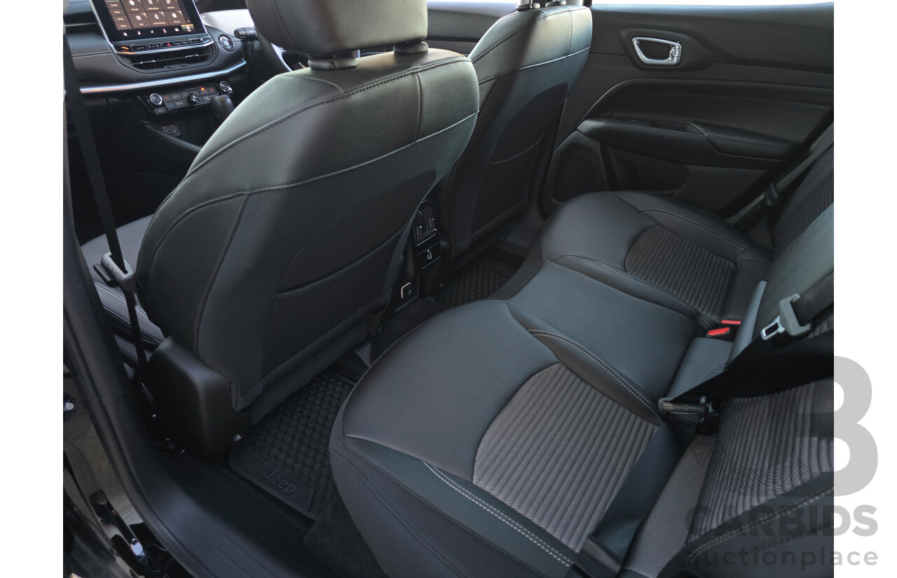 02/2024 Jeep Compass Limited e-Hybrid MY24 MV 4d Wagon Solid Black Turbo 1.5L - 15kw Hybrid