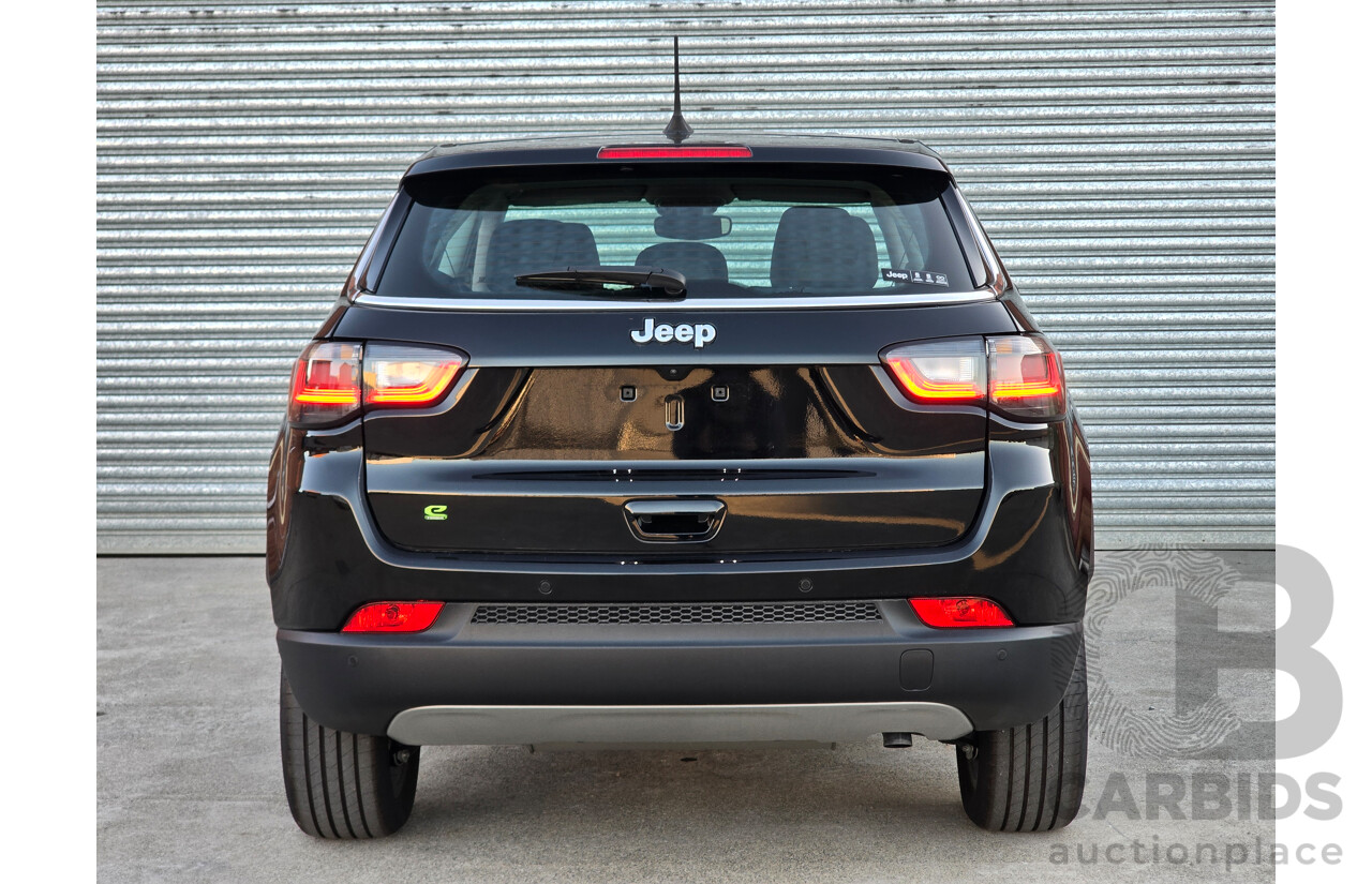 02/2024 Jeep Compass Limited e-Hybrid MY24 MV 4d Wagon Solid Black Turbo 1.5L - 15kw Hybrid
