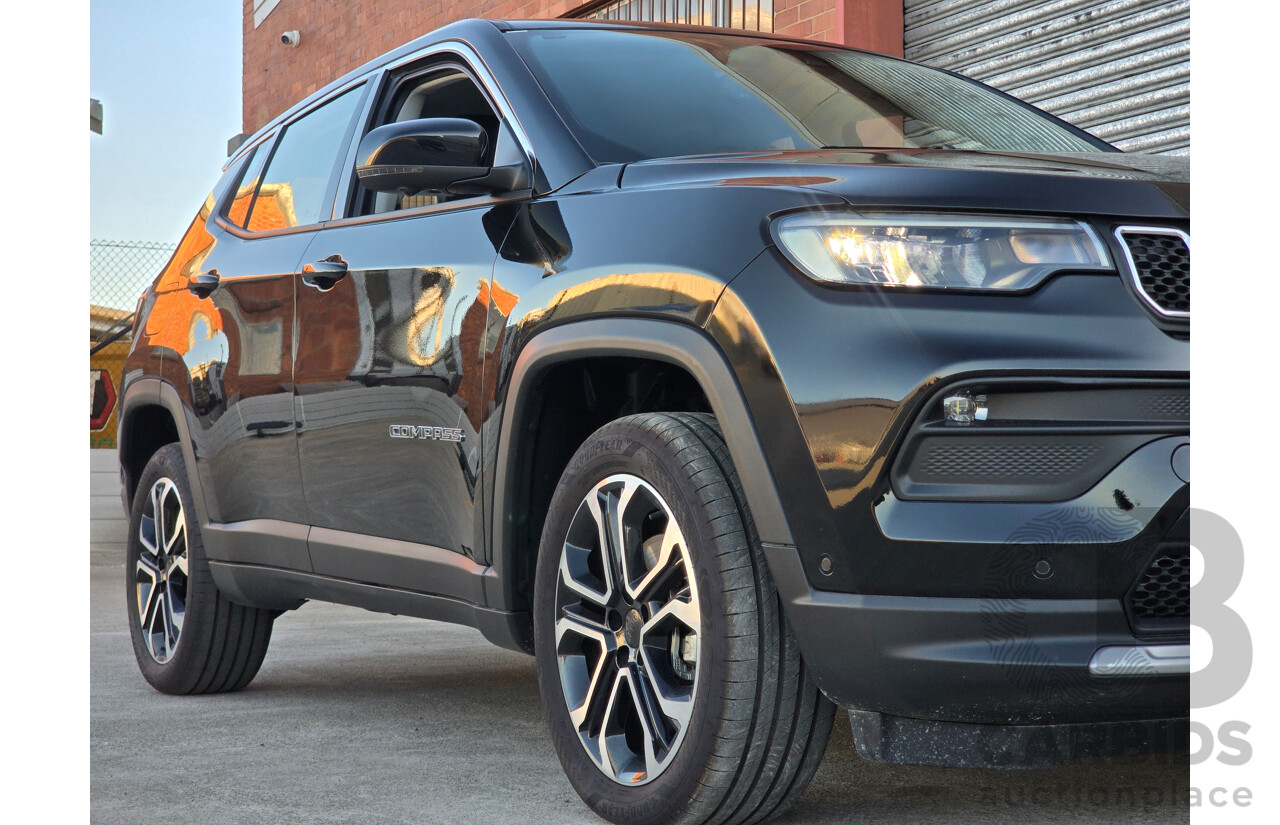 02/2024 Jeep Compass Limited e-Hybrid MY24 MV 4d Wagon Solid Black Turbo 1.5L - 15kw Hybrid