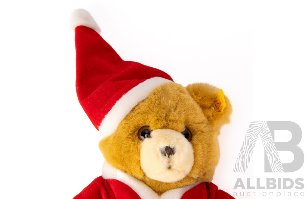 Original German Steiff Christmas Teddy Bear with Labels Attached